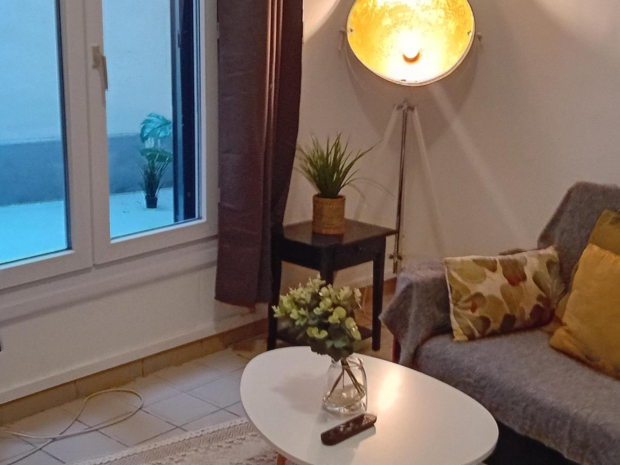 1 Minute Gare Montparnasse ,near To Eiffel Tour And Louvre Meusm,gorgeous Place *